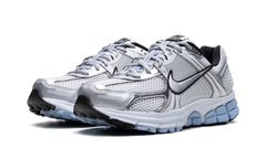 Air Zoom Vomero 5 WMNS"'Metallic Silver Blue Tint'" HF1877 100
