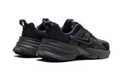 V2K Run WMNS"Gore-Tex Black Iron Grey" FZ2622 001